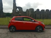 Used Peugeot 108 Collection 68 HP (50 kW) 2017 Red Hatchback