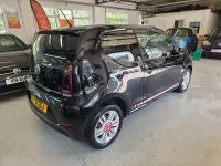 Used VW up! Beats 90 HP (66 kW) 2018 Black Hatchback