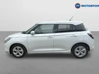 Used Suzuki Swift 82 HP (60 kW) 2025 White Hatchback