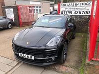Used Porsche Macan 258 HP (189 kW) 2018 Black SUV
