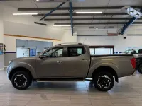 Used Nissan Navara Tekna 190 HP (139 kW) 2021 Grey Pickup