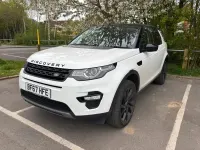 Used Land Rover Discovery Sport HSE 180 HP (132 kW) 2017 White SUV