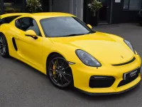 Used Porsche Cayman GT4 385 HP (283 kW) 2015 Yellow Coupe