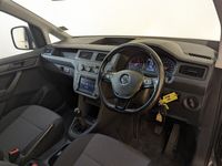 used VW Caddy Maxi 2.0 TDI BlueMotion Tech 150PS Highline Nav Van