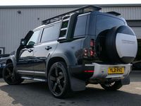 Used Land Rover Defender SE 250 HP (183 kW) 2021 Black SUV