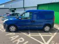 Used Fiat Doblò 90 HP (66 kW) 2015 Multicoloured MPV