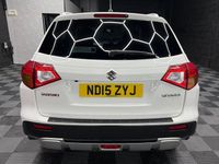 Used Suzuki Vitara SZ-T 120 HP (88 kW) 2015 White SUV