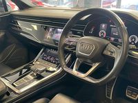 Used Audi Q7 Black Edition 286 HP (210 kW) 2020 Blue SUV