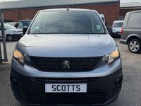 Used Peugeot Partner 131 HP (96 kW) 2020 Grey MPV