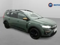 Gebraucht Dacia Jogger Extreme 141 PS (103 kW) 2024 Grün Van / Kleinbus