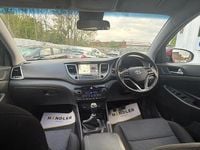 Gebraucht Hyundai Tucson SE 115 PS (84 kW) 2018 Rot SUV