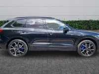 Used VW Touareg R 462 HP (339 kW) 2024 Black SUV
