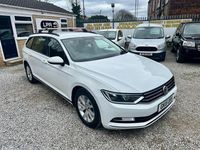 Used VW Passat S 120 HP (88 kW) 2015 White Estate