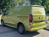 New VW T7 Pro 2025 Warm green metallic Van