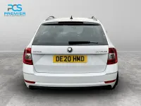 Used Skoda Octavia SE L 115 HP (84 kW) 2020 White Estate