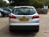 Used Ford Focus Zetec 125 HP (91 kW) 2012 Silver Estate