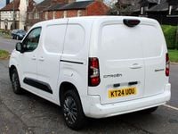 Used Citroën Berlingo 100 HP (73 kW) 2024 White MPV