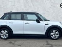 Used Mini Cooper Classic 134 HP (98 kW) 2023 White Hatchback