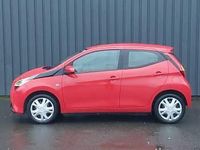 Used Toyota Aygo X-play 72 HP (52 kW) 2020 Red Hatchback