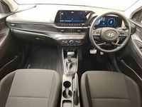 Używany Hyundai Bayon Advanced 100 KM (73 kW) 2024 Żółty SUV