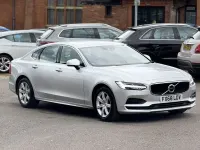 Usado Volvo S90 Momentum 190 CV (139 kW) 2018 Plateado Berlina