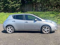 Begagnad Nissan Leaf Acenta 80 kW (109 HK) 2014 Silver Halvkombi