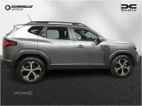 Ny Dacia Duster Journey 155 HK (114 kW) 2026 Grå Halvkombi