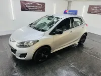 Used Mazda 2 84 HP (61 kW) 2011 Silver Hatchback