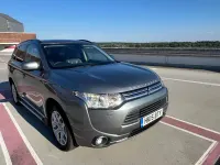 Used Mitsubishi Outlander P-HEV 2015 Grey Estate