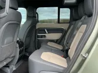 Used Land Rover Defender SE Dynamic 249 HP (183 kW) 2022 Green SUV