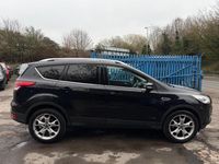 Usado Ford Kuga Titanium X 163 HP (119 kW) 2013 Preto SUV