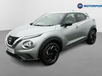 Used Nissan Juke N-Connecta 114 HP (83 kW) 2023 Silver SUV