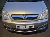 Second-hand Vauxhall Meriva Design Edition 2008 Auriu Monovolum