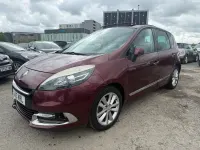 Used Renault Scénic III Dynamique 2013 Red MPV