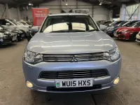 Used Mitsubishi Outlander P-HEV 200 HP (147 kW) 2015 Blue SUV