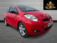 Used Toyota Yaris 2010 Red Hatchback