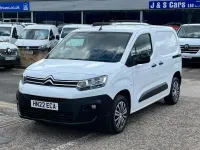 Used Citroën Berlingo 100 HP (73 kW) 2022 White MPV