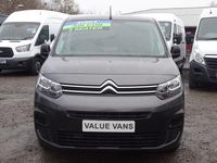 Used Citroën Berlingo 100 HP (73 kW) 2024 Grey MPV