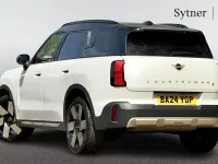 Używany Mini Countryman 215 KM (158 kW) 2024 Biały SUV