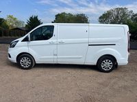 Used Ford Transit Custom Limited 130 HP (95 kW) 2022 White Van