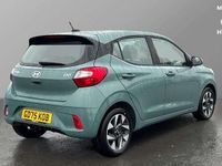 New Hyundai i10 Advanced 63 HP (46 kW) 2025 Mangrove green Hatchback