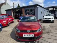 Usado VW Polo SE 2015 Vermelho Citadino