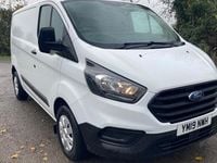 Used Ford Transit Custom 105 HP (77 kW) 2019 White Van