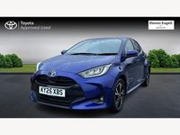 Used Toyota Yaris Hybrid Design 116 HP (85 kW) 2025 Blue Hatchback