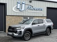 Used Toyota HiLux Sport 204 HP (150 kW) 2023 Silver Pickup