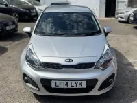 Used Kia Rio 84 HP (61 kW) 2014 Silver Hatchback