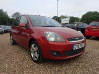 Used Ford Fiesta Zetec 80 HP (58 kW) 2007 Red Hatchback