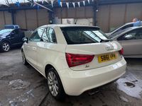 Used Audi A1 Sport 122 HP (89 kW) 2012 White Hatchback