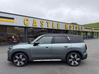 Używany Mini Countryman Exclusive 300 KM (220 kW) 2024 Zielony SUV