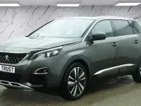 Używany Peugeot 5008 Premium 130 KM (95 kW) 2019 Szary SUV